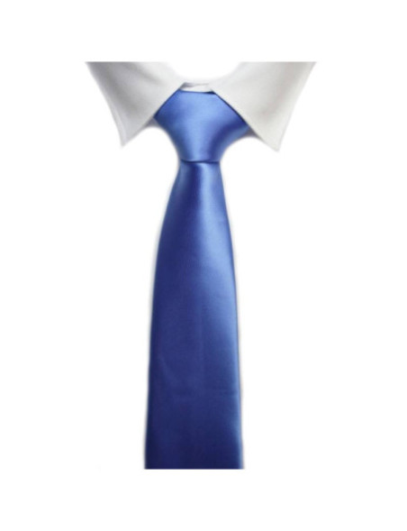 Corbata azul intensa sedosa